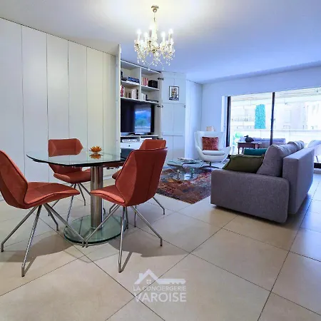 Les Gregoriennes T2 Centre-terrasse-parking-wifi Apartment
