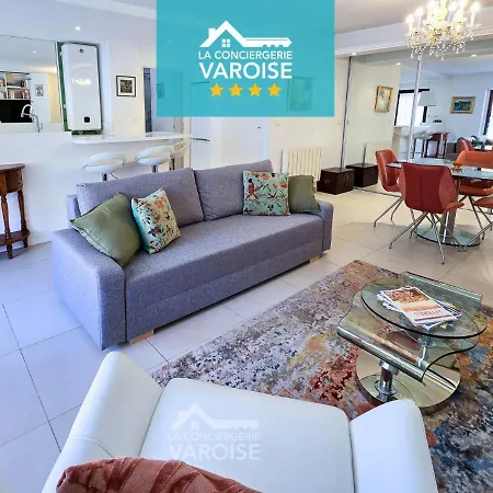 Apartment Les Gregoriennes T2 Centre-terrasse-parking-wifi *